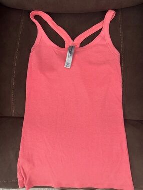 Lorna Jane Coral Ribbed Racerback Tank